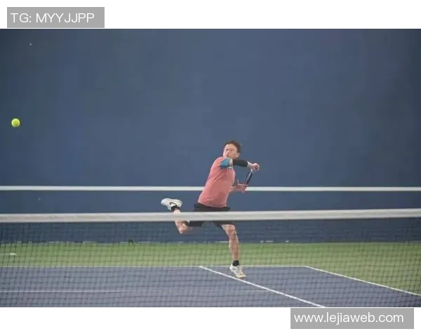 杭州网球队在洲际杯中的耐力表现分析与精彩瞬间回顾 杭州网球队在洲际杯中的耐力表现分析与精彩瞬间回顾