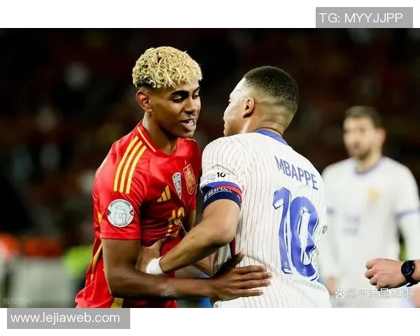 法国新生代球星姆巴佩与老将亚马尔携手征战欧洲杯,展现传承与蜕变 法国新生代球星姆巴佩与老将亚马尔携手征战欧洲杯,展现传承与蜕变